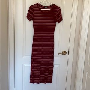 Dee Elly Midi T Shirt Dress